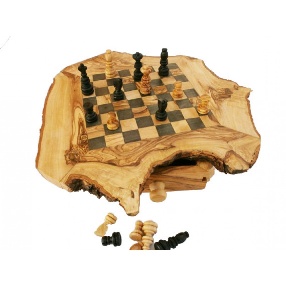 Checkerboard average olive wood 32 x 33 cm
